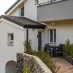 - Monolocale Con Piscina Апартаменты Рапалло